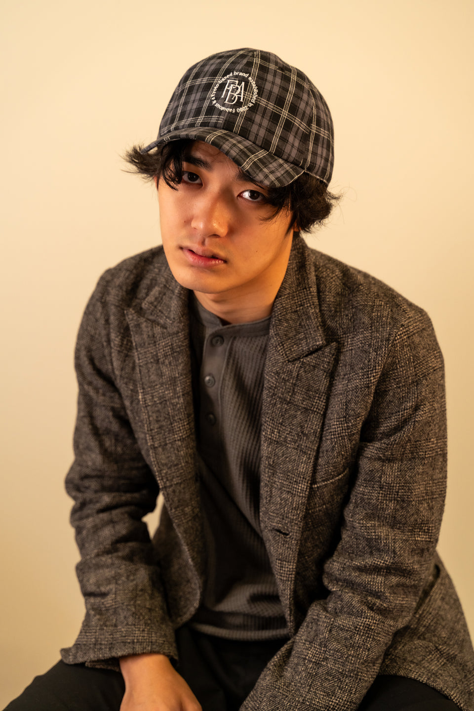 チェックFABエンブロイダリーキャップ XLサイズ 着用イメージ