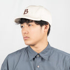 ツイルアンパイアBキャップ Lサイズ オートミール 着用 斜め前