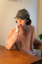 PUレザーキャップ 刺繍有 着用イメージ